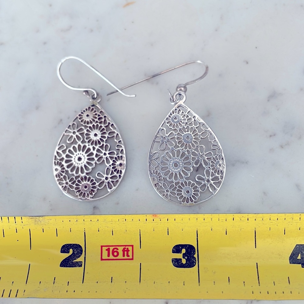 Lovely Sterling  Silver Filigree Earrings